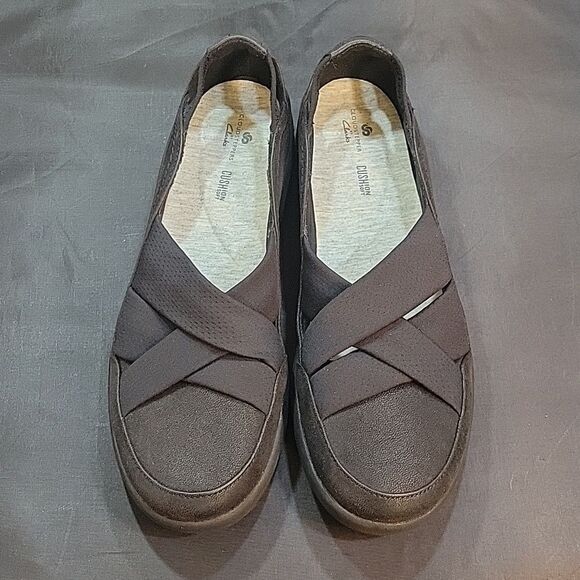 BRAND NEW CLOUDSTEPPERS BY CLARKS WOMEN'S SILLIAN 2.0 STAR LOAFERS - Picture 2 of 16